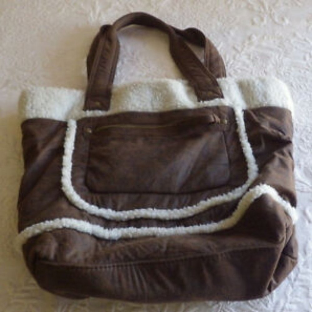 New with Tags Decree Brown & Ivory Sherpa Handbag Winter